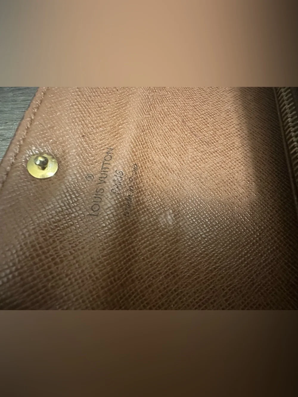 Louis Vuitton Monogram Sarah Wallet